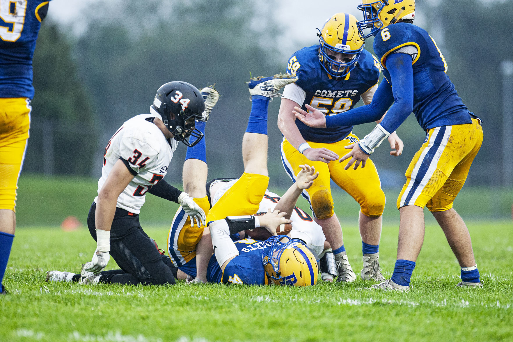 190928_COMETSFB07